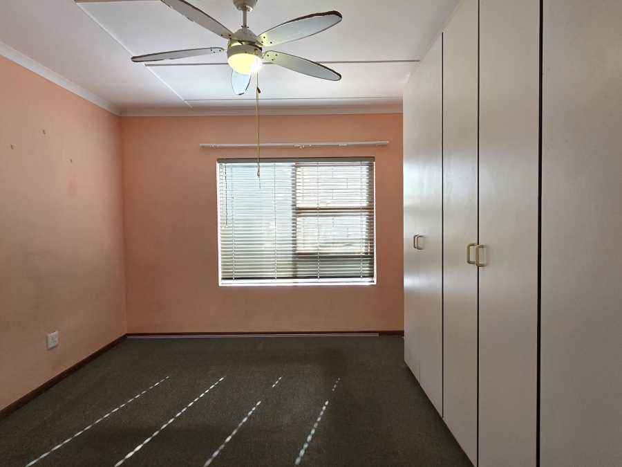 2 Bedroom Property for Sale in Jeffreys Bay Central Eastern Cape